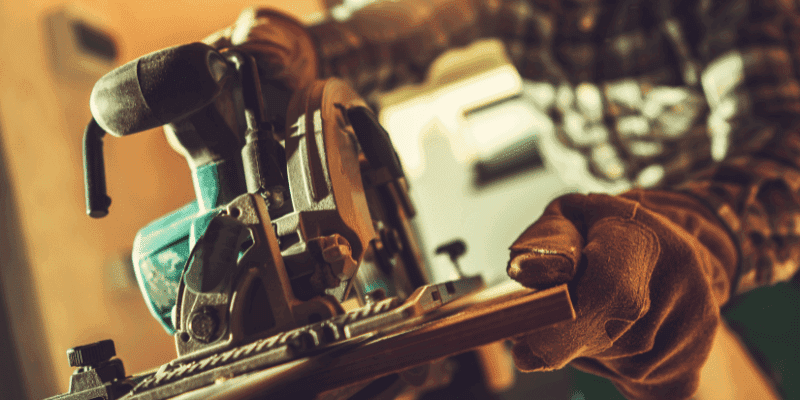 what size circular saw to cut 4x4