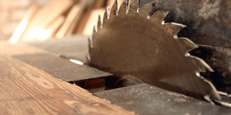 How to Clean Table Saw Top