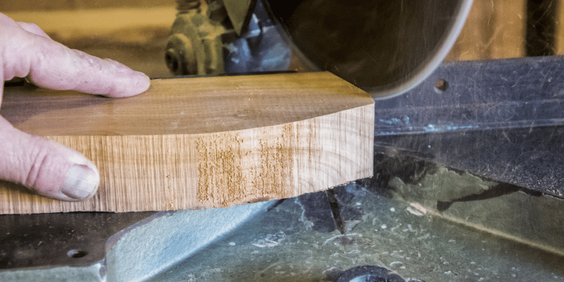 How to Use Circular Saw Guide