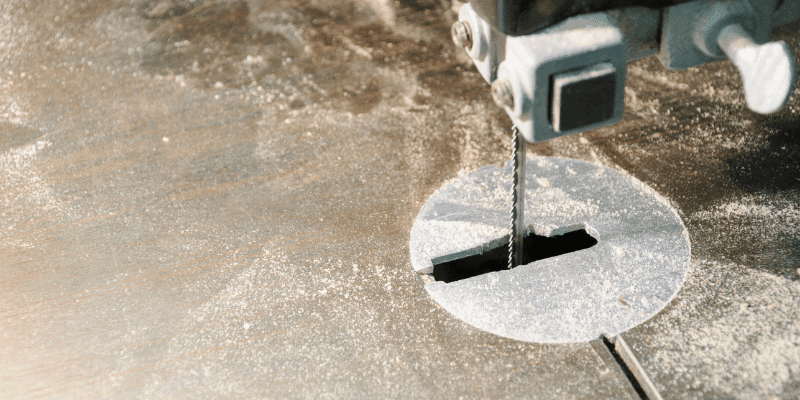 How to Adjust Bandsaw Blade Tracking