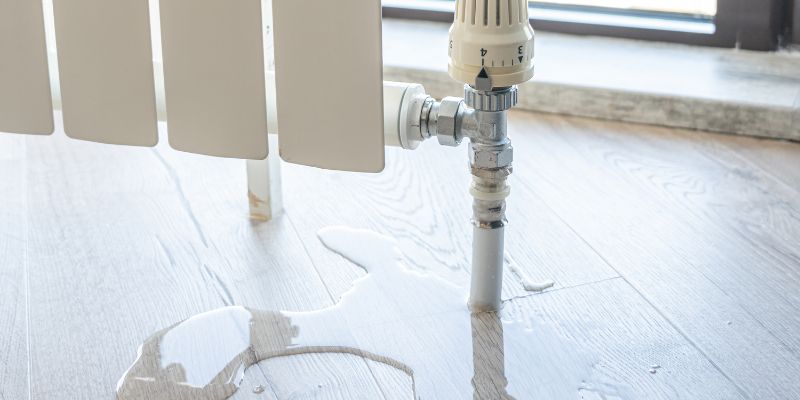 How to Dry Water under Laminate Floors