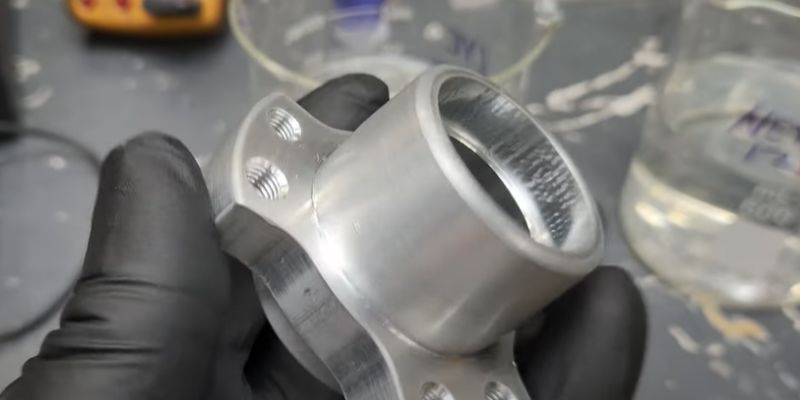 How Do You Port a Chainsaw