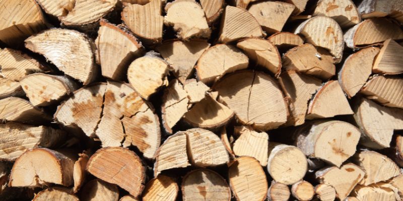 How Much Does A Cord Of Wood Weigh