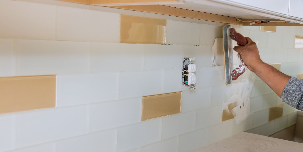 How to Fill Large Gaps with Wood Filler