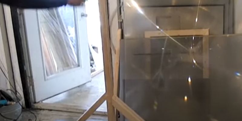 How to Make a Wooden Sign Stand Up