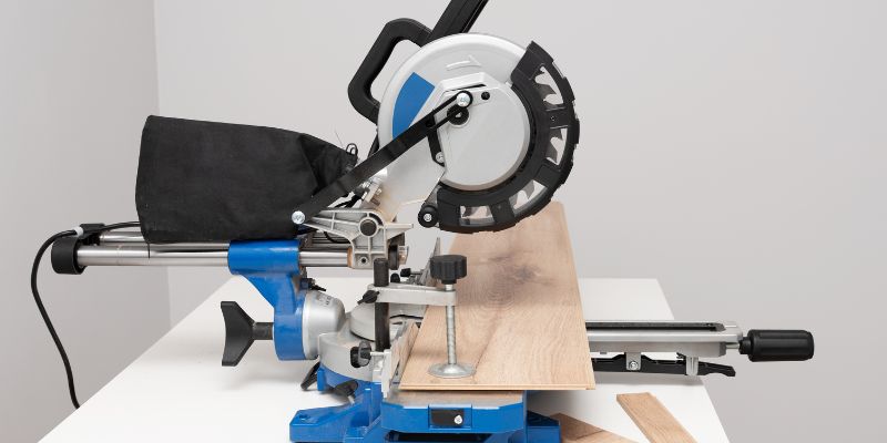 How to Unlock Miter Saw