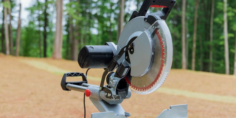 How to Use Ryobi Miter Saw