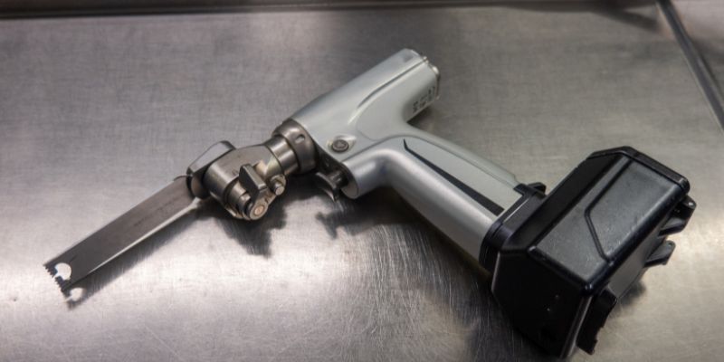 Reciprocating Saw Vs Oscillating Saw