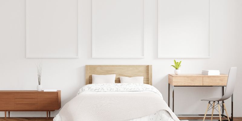 What is a Hollywood Bed Frame