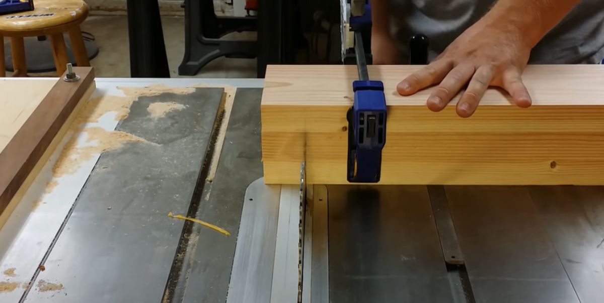 Can a 7 1 4 Blade Cut a 4X4