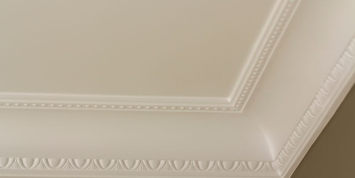 How to Cut Outside Corner Baseboard Molding