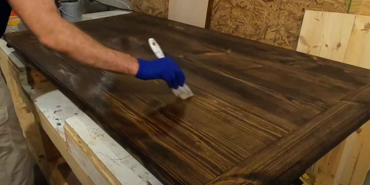 How to Treat Live Edge Wood