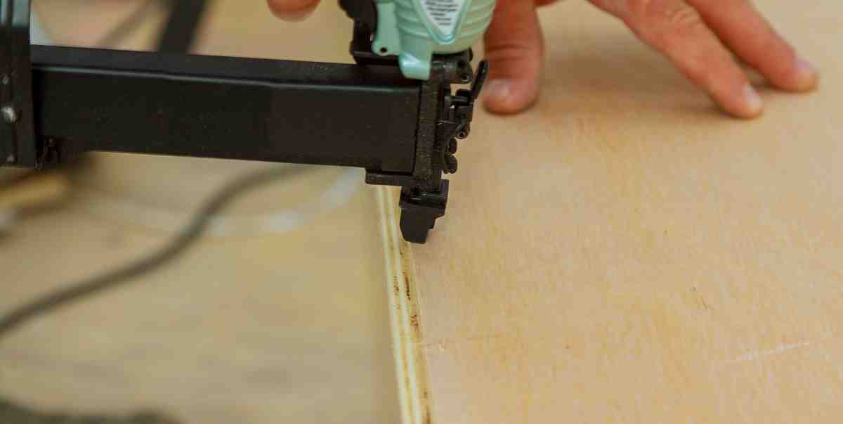 15 Gauge Vs 16 Gauge Finish Nails