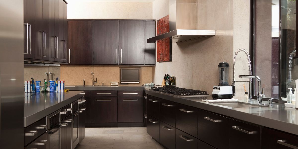 What Colors Go Good With Dark Wood