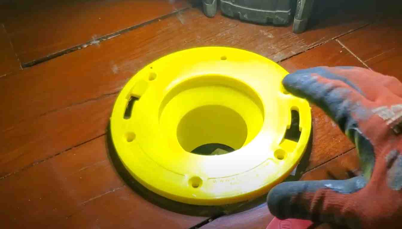 Which Direction for Vinyl Plank Flooring in Small Bathrooms