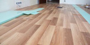 Can You Use Pine-Sol on Laminate Wood Floors