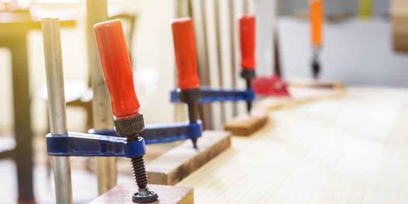 How to Clean Wood Glue off Clamps