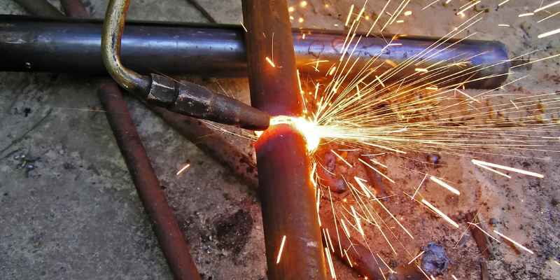 How to Cut Metal at Home