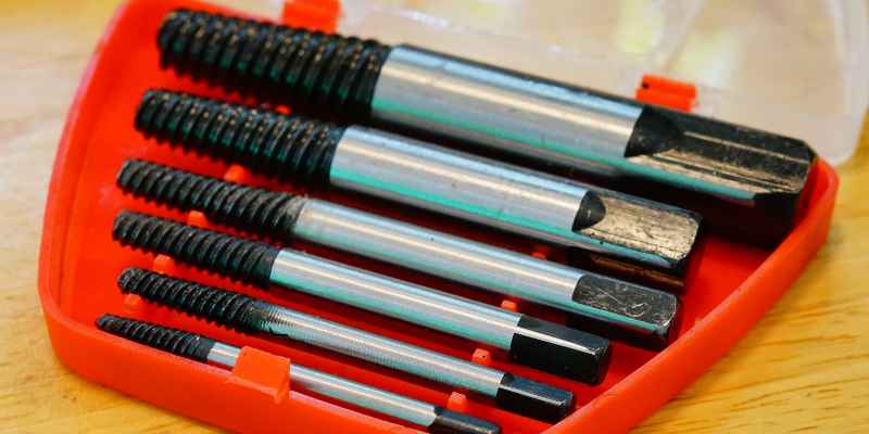 How to Remove Deck Screws That are Stripped