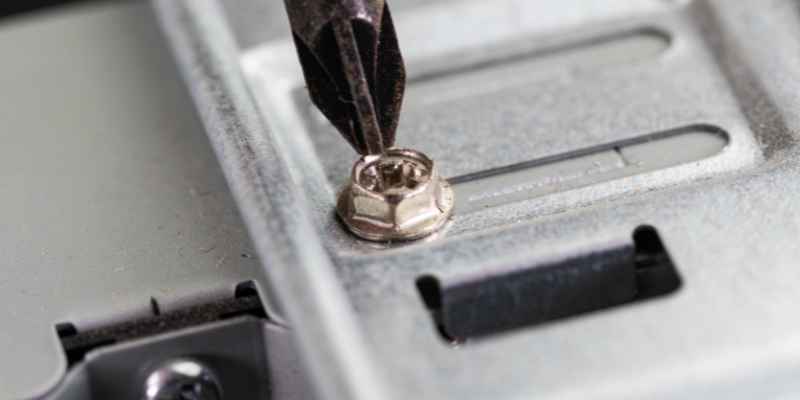 How to Unscrew Broken Screw