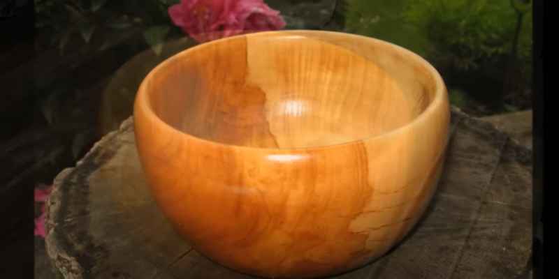 Is Apple Wood Good for Turning