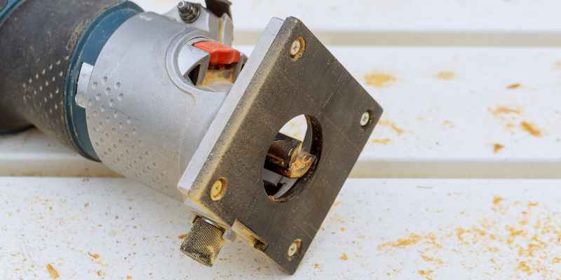 Upgrade Your Woodworking with a Dewalt DW618 Router Table