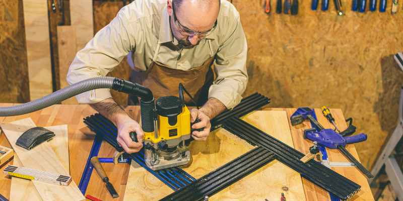 Upgrade Your Woodworking with a Dewalt DW618 Router Table