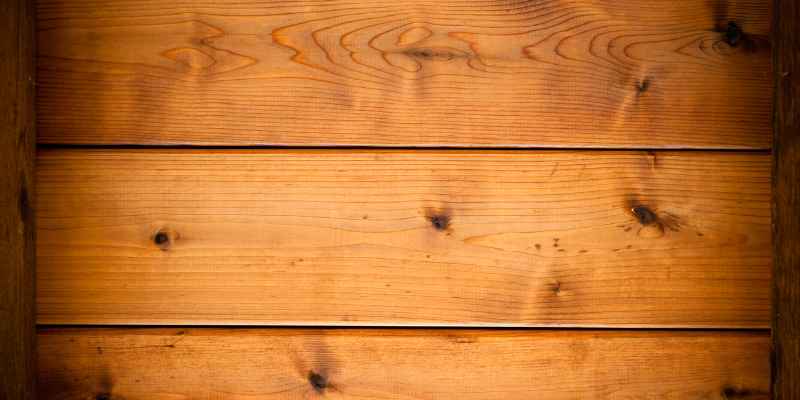 White Cedar Versus Red Cedar