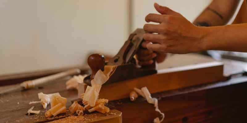 Can You Plane Wet Wood