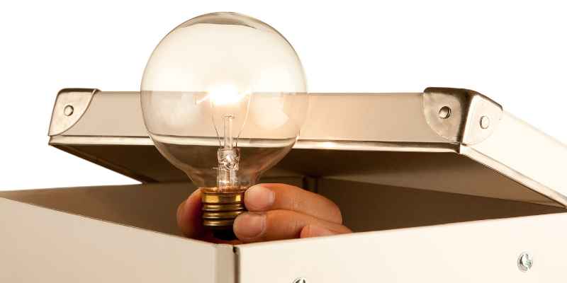 Does Electricity Travel Through Wood