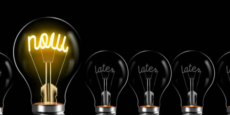 Does Electricity Travel Through Wood