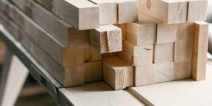 Does Wood Expand or Contract in Winter