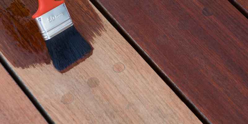 How to Clean Wood Stain off Brush