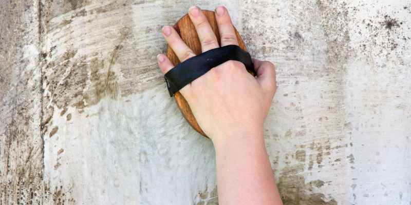 How to Clean Wood Stain off Brush