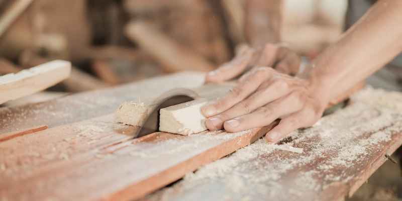 Power Up Your Woodworking Skills with Hitachi C10Fr Table Saw