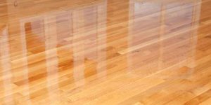 Prevent Cracks with Polyurethane on Wood