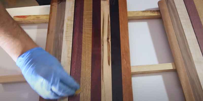 Does Tung Oil Darken Wood