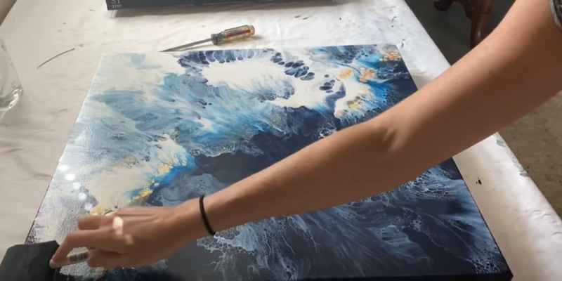 How To Apply Polycrylic Without Streaks