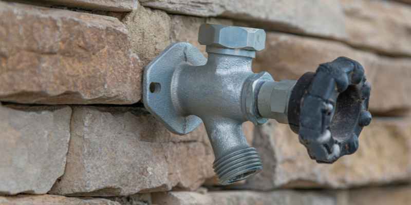 How to Attach Wood to Metal Pole