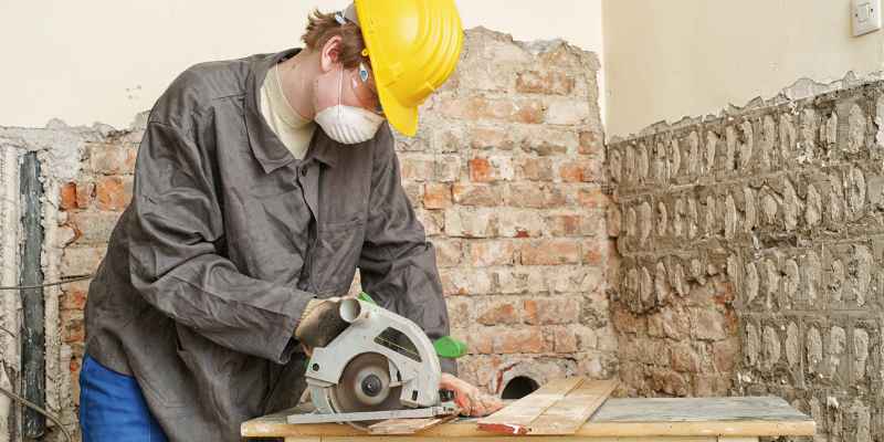 How to Master Straight Cuts with a Circular Saw