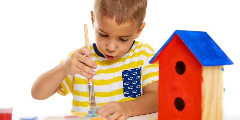 What Color to Paint Birdhouse