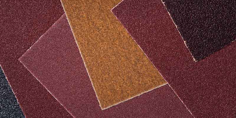 What Grit Sandpaper for Cedar Wood