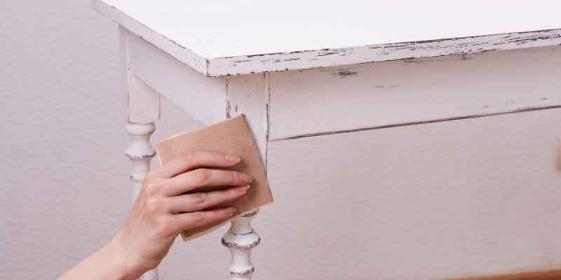 What Grit Sandpaper for Wood before Painting