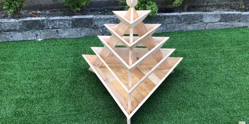 How to Build a Wood Pyramid Box