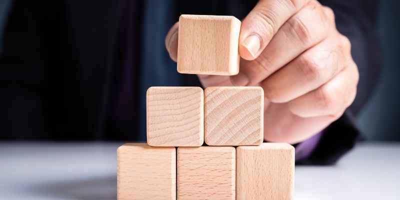 How to Cut a Pyramid Out of Wood