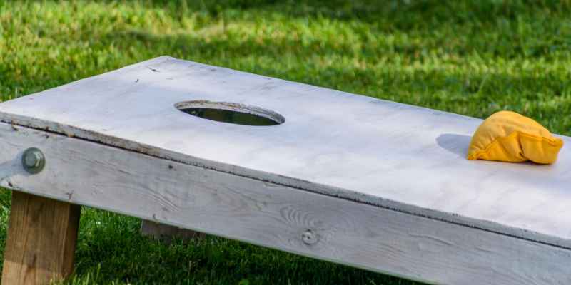 Plans for Cornhole Board