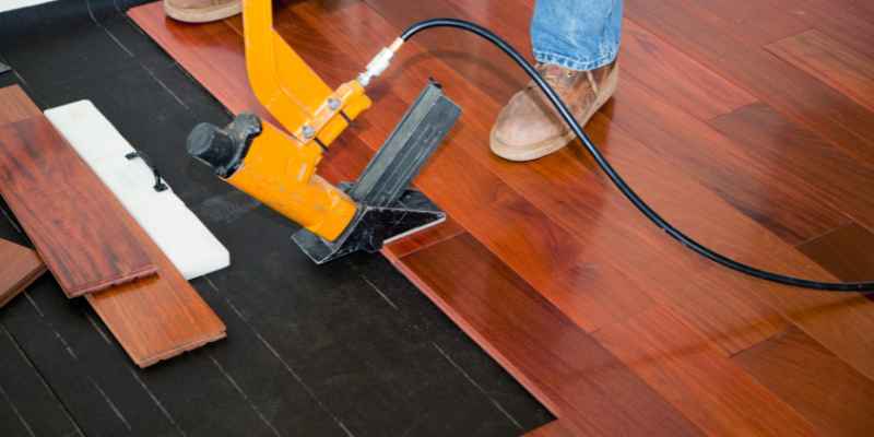 Will Hardwood Acclimate in the Box