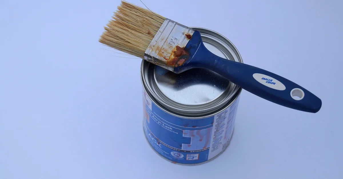 paint can white base color