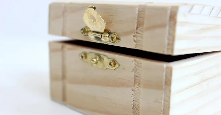 Simple Wooden Jewelry Box: Build It With Real Dimensions