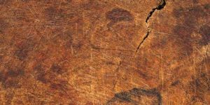 How to Fill Scratches in Hardwood Floor